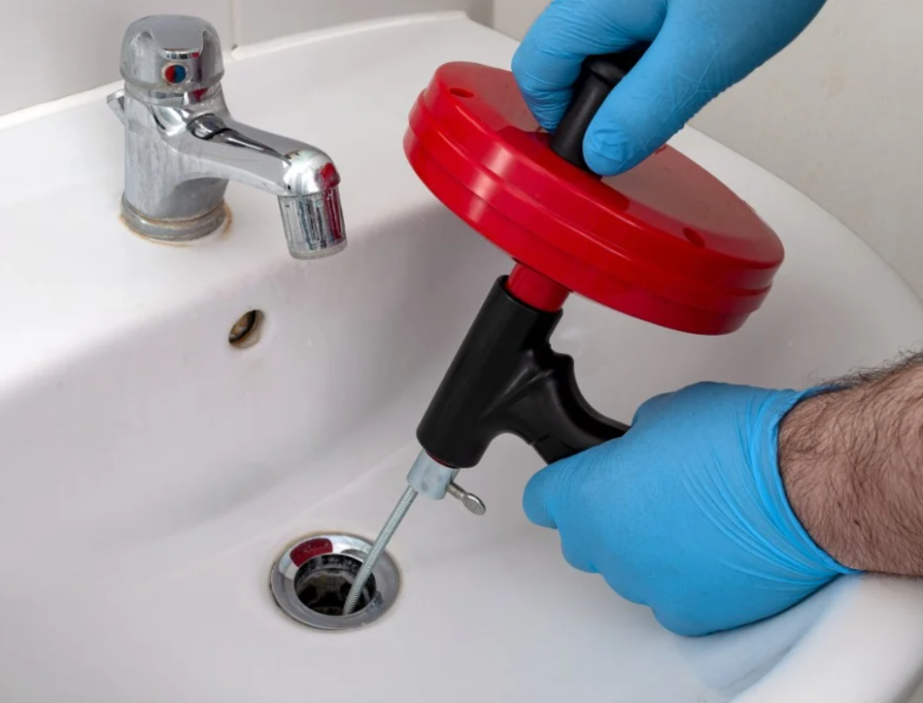 Plumber Tips Denver – What Not To Put Down Your Drains!
